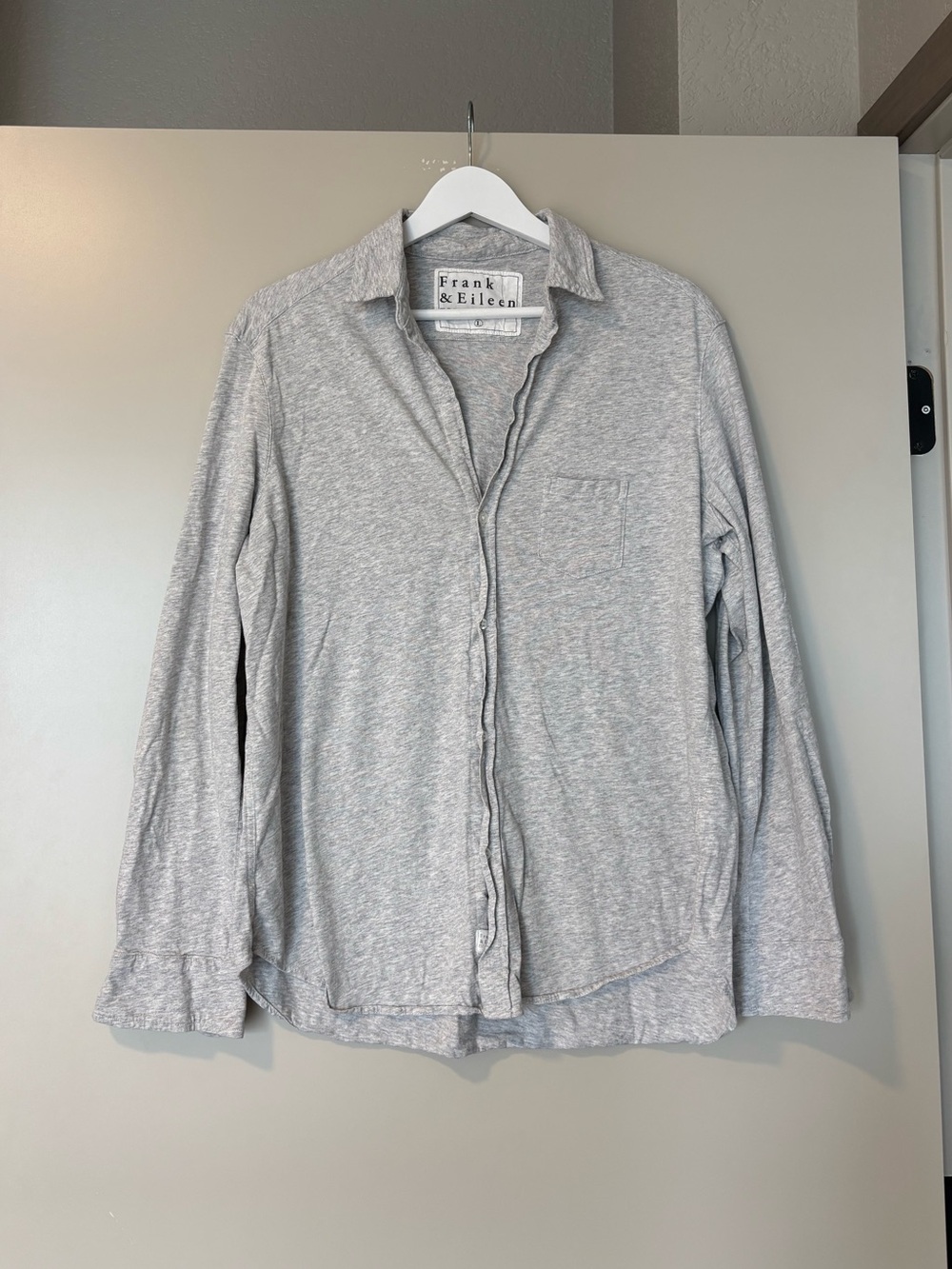Frank & Eileen Tee Lab Women’s Light Gray Button Up Long-Sleeve Lounge Casual